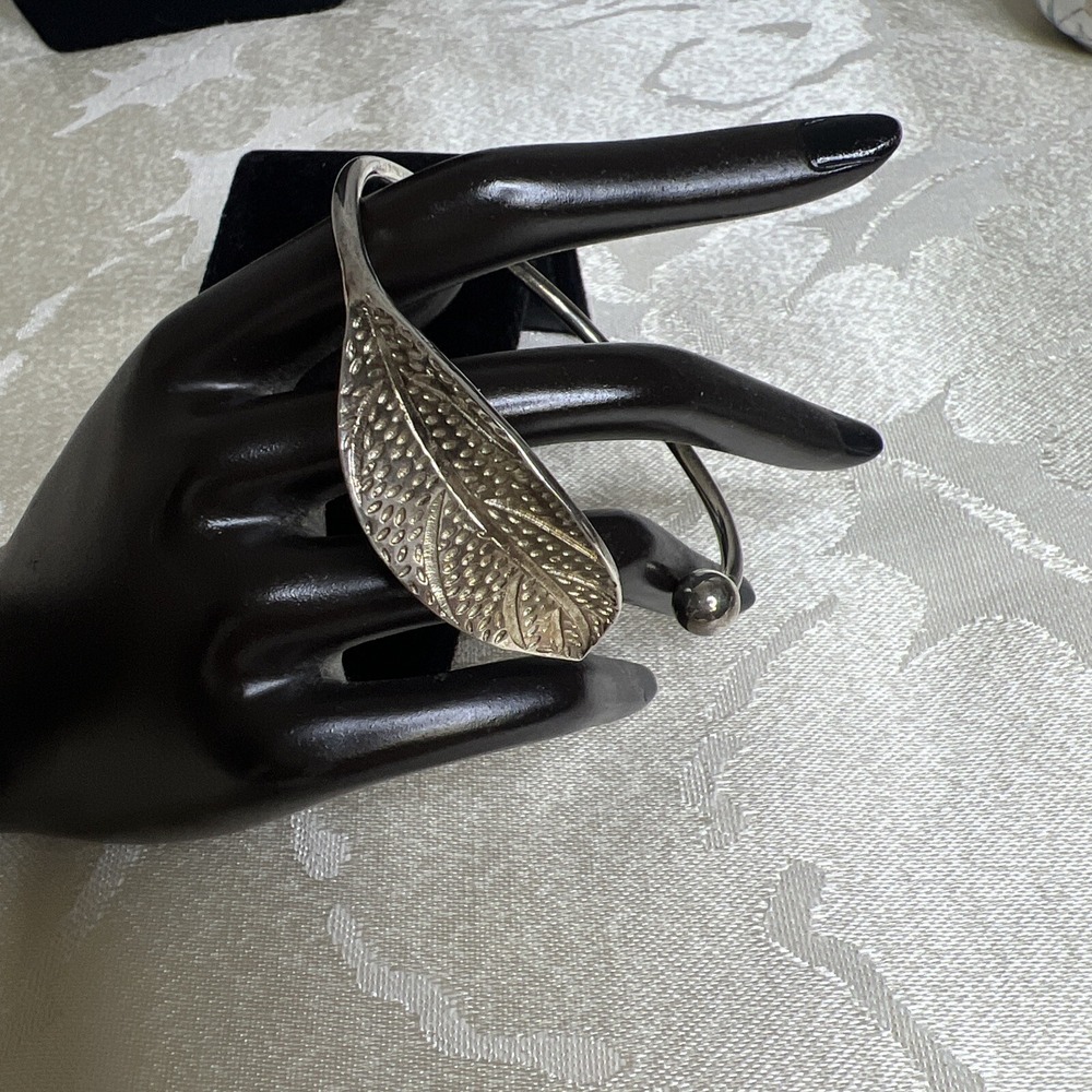 925 Sterling Silver Leaf Bracelet